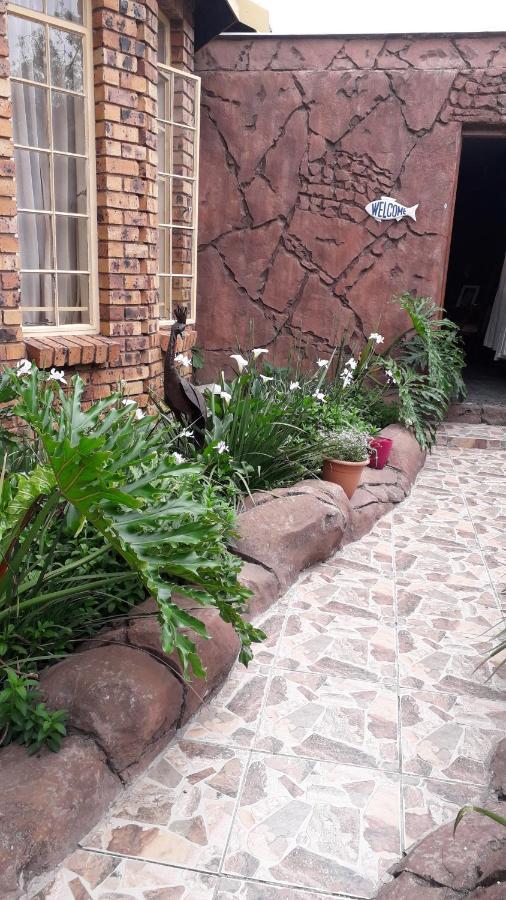 Pride Rock Accommodation Middelburg  Dış mekan fotoğraf