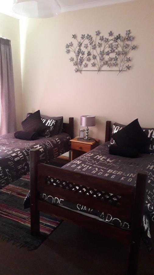 Pride Rock Accommodation Middelburg  Dış mekan fotoğraf