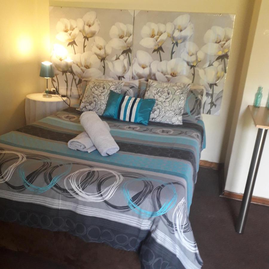 Pride Rock Accommodation Middelburg  Dış mekan fotoğraf