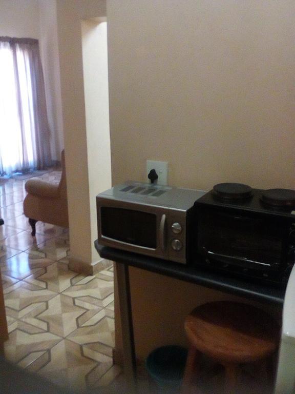 Pride Rock Accommodation Middelburg  Dış mekan fotoğraf
