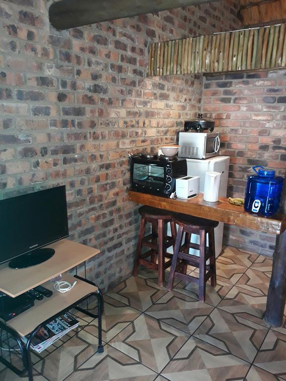 Pride Rock Accommodation Middelburg  Dış mekan fotoğraf