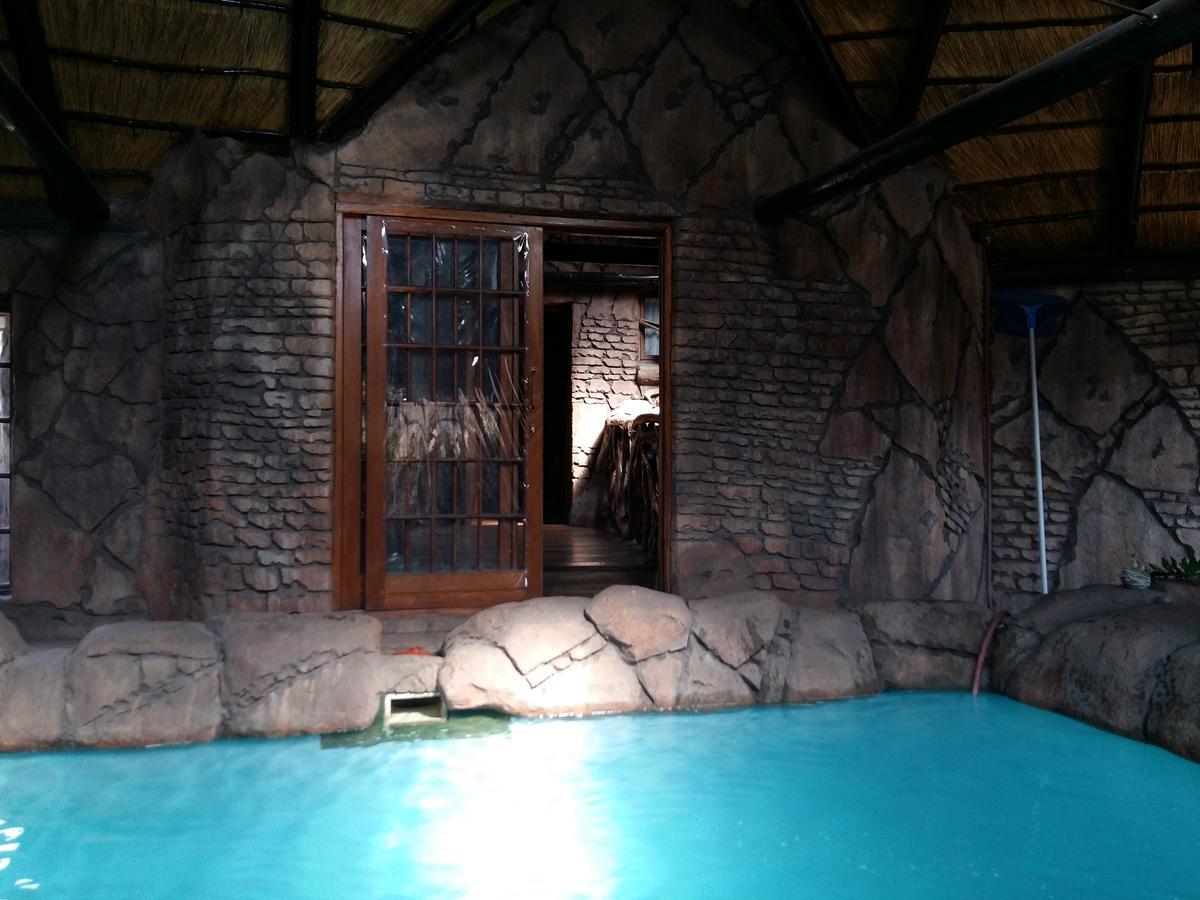 Pride Rock Accommodation Middelburg  Dış mekan fotoğraf