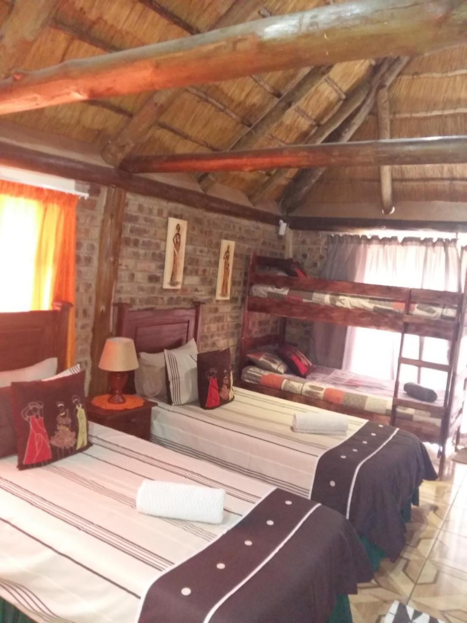 Pride Rock Accommodation Middelburg  Dış mekan fotoğraf