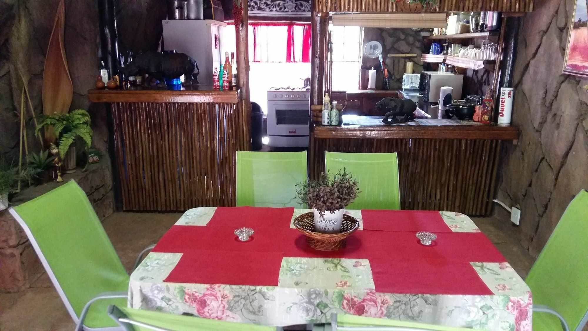 Pride Rock Accommodation Middelburg  Dış mekan fotoğraf